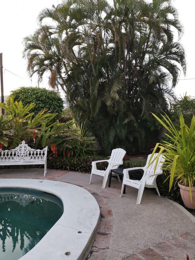 Departamentos Con Alberca Apartment Mazatlan Bagian luar foto