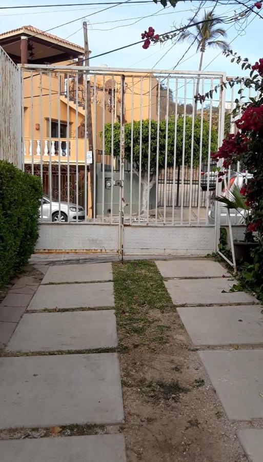 Departamentos Con Alberca Apartment Mazatlan Bagian luar foto